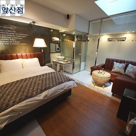 February Hotel Apsan Daegu Eksteriør billede