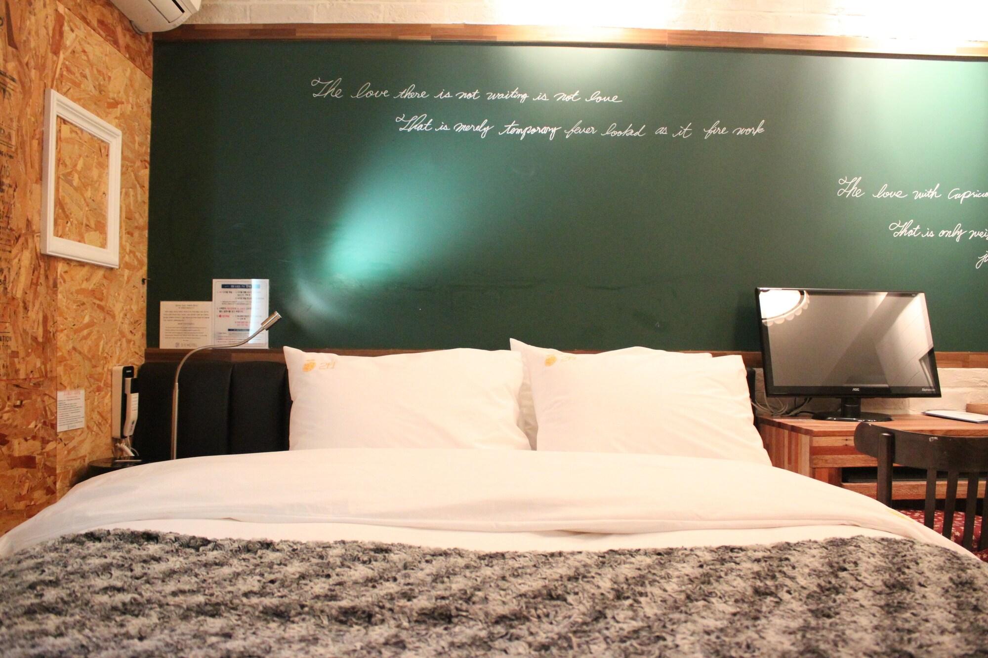 February Hotel Apsan Daegu Eksteriør billede