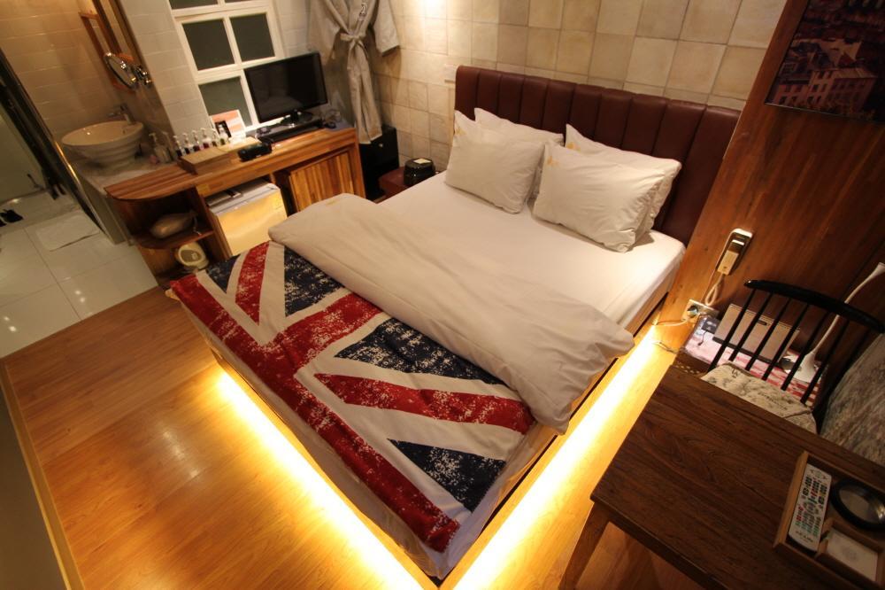 February Hotel Apsan Daegu Eksteriør billede