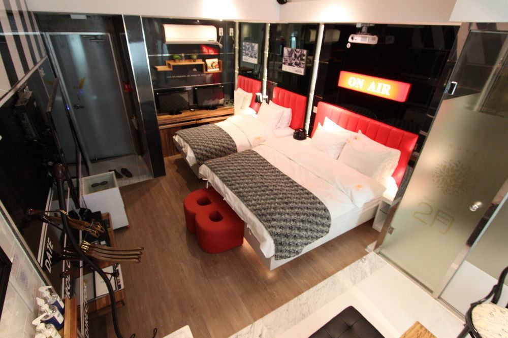 February Hotel Apsan Daegu Eksteriør billede